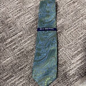Beau Brummel Hand Made Silk Green Paisley Tie